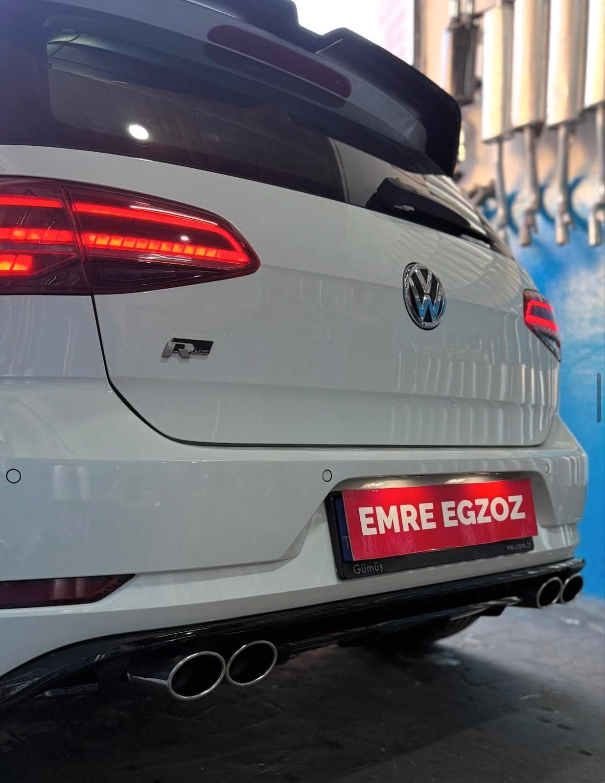 Egzoz tamiri sonrası araç arka görünümü Arnavutköy